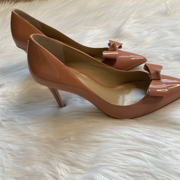 Ann Taylor Charlie Patent Bow Pump, Size 9, Blush Pink - Picture 10 of 15